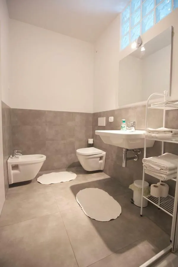 Casa Lorenzo Bardolino Apartment